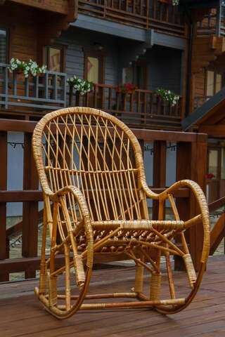 Отель Family Hotel Каскад Буковель Трехместный номер-3