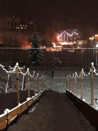 Отель Family Hotel Каскад Буковель Трехместный номер-1