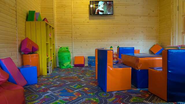 Отель Family Hotel Каскад Буковель-37